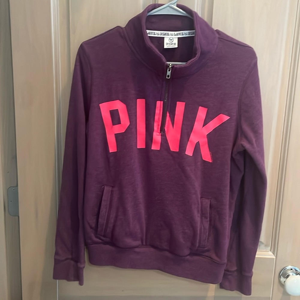 1/4 zip sweatshirt
